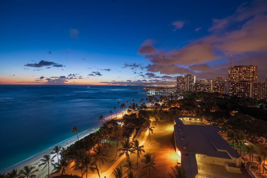 Castle Waikiki Shore Honolulu Exterior foto